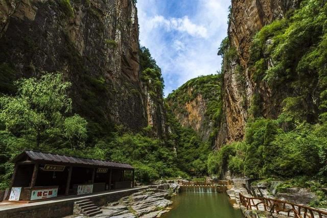 世界级极品旅游资源，太行山的高品位景区，号称＂太行第一雄峡＂