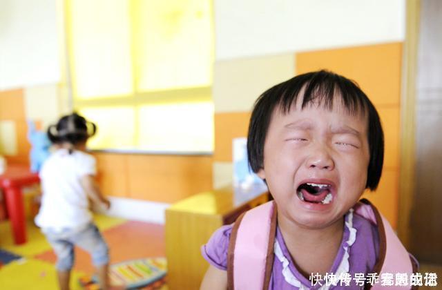 超市|3岁女儿超市捏了一下车厘子,被要求80一斤赔偿,宝妈做法太解气