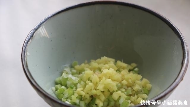 自从学会土豆新吃法,土豆再也不炖了,女儿一口一个停不下来