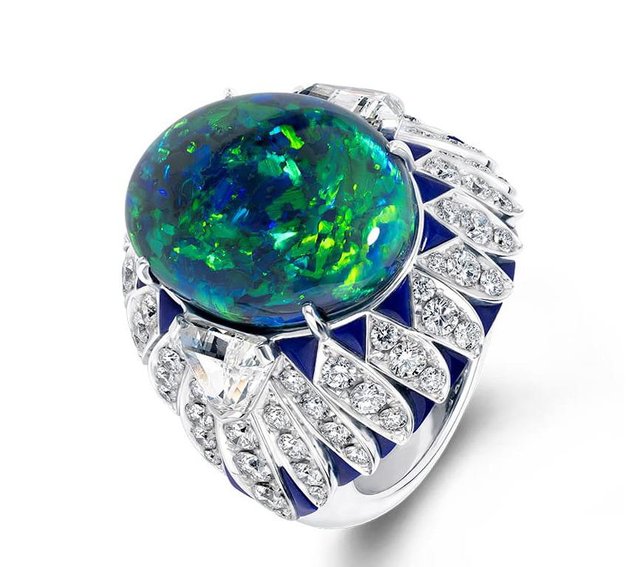 David Morris 推出 Renaissance 高级珠宝系列:文艺复兴风格