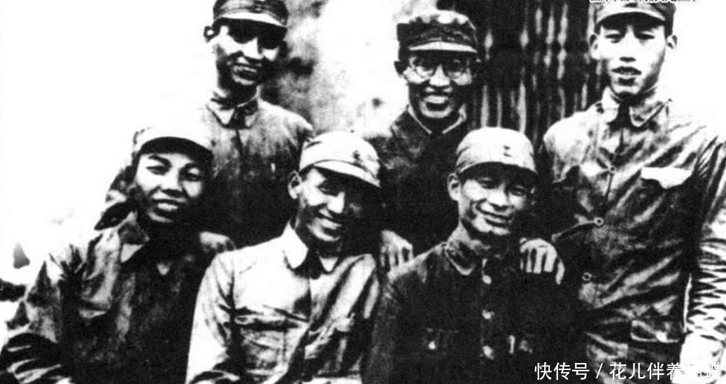 中国民航|他曾是我军的军需处长,守着粮食却饿得皮包骨头,后授衔中将