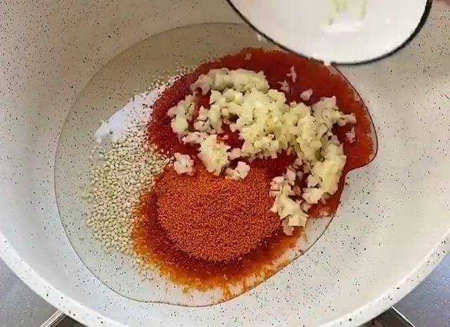 迷上|天寒地冻,孩子们迷上它,鲜嫩多汁,一口一个好过瘾,收藏试试吧