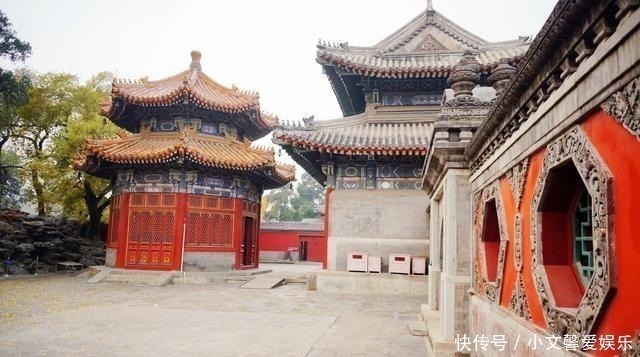 好人@一个汉奸的题字,如今在中国大街小巷上经常见到,为何没被铲除?