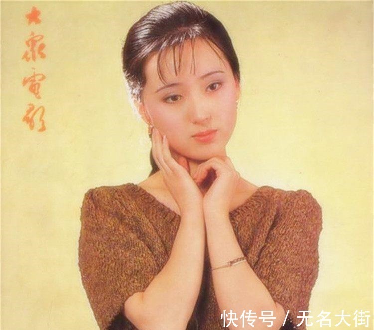 老照片&87版红楼梦陈晓旭、张莉珍贵的老照片,你觉得谁更美!