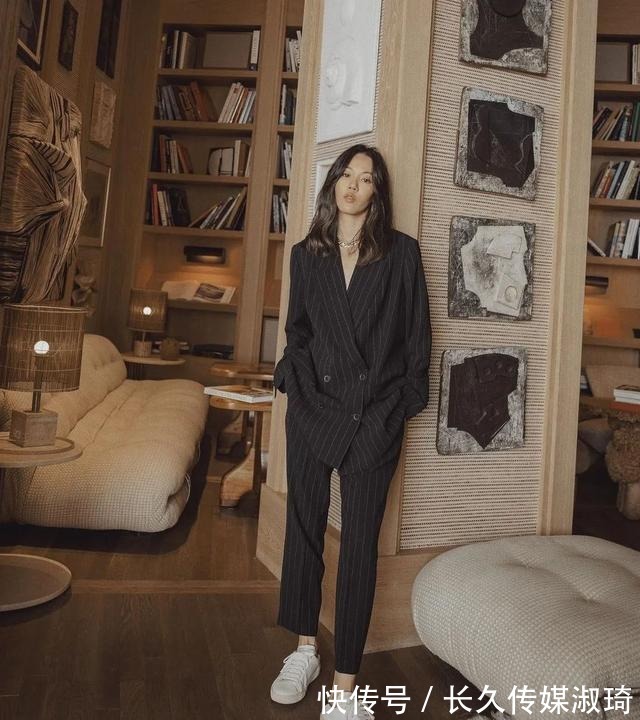 秋天|初秋穿对西服的你,才真的撩死了