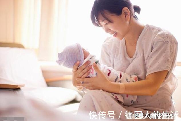 妈妈|经常抱的娃健康,还是“经常躺”更健康?专家:长大后差别很明显