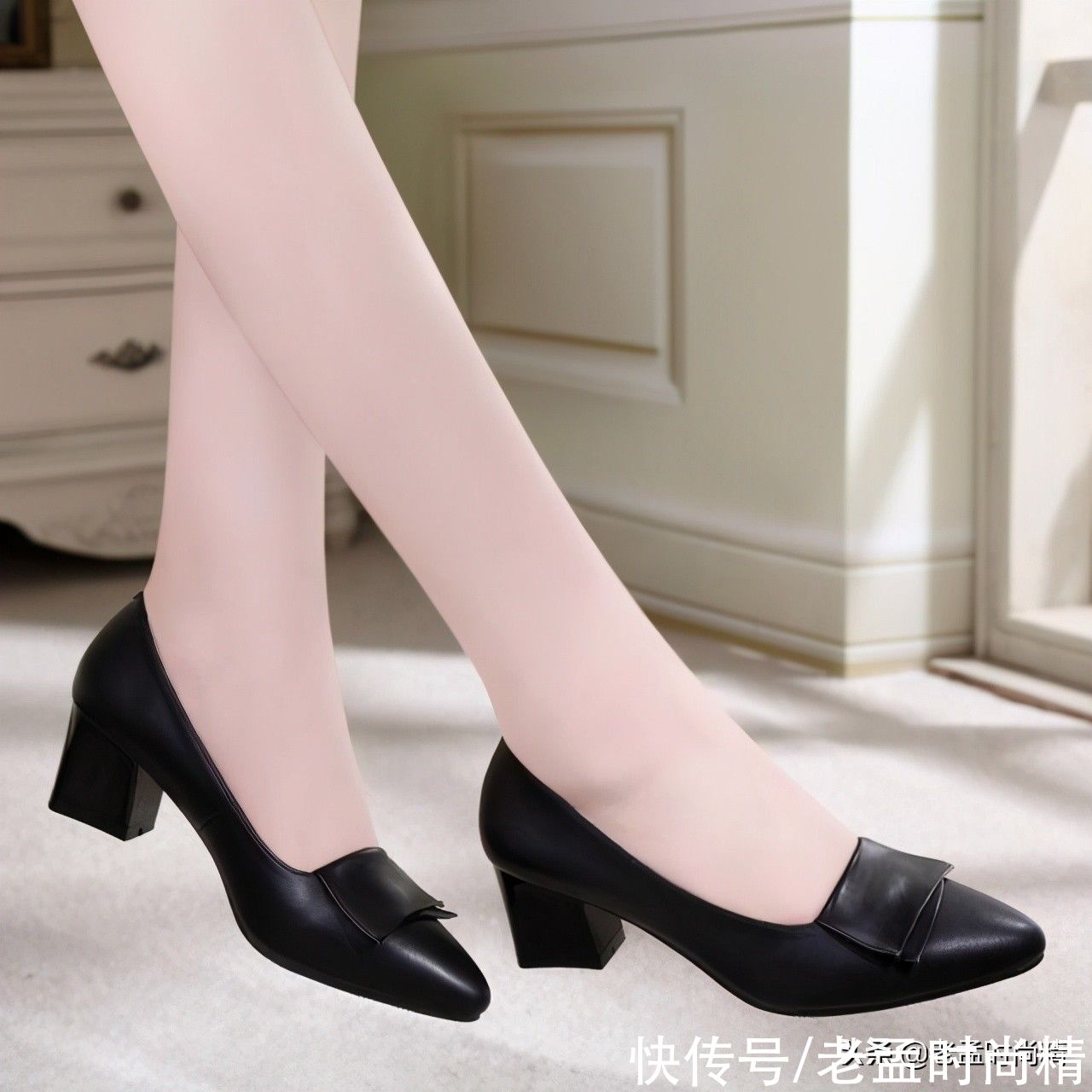 优雅|尖头中跟单鞋，穿上它简单舒服，上脚优雅随性