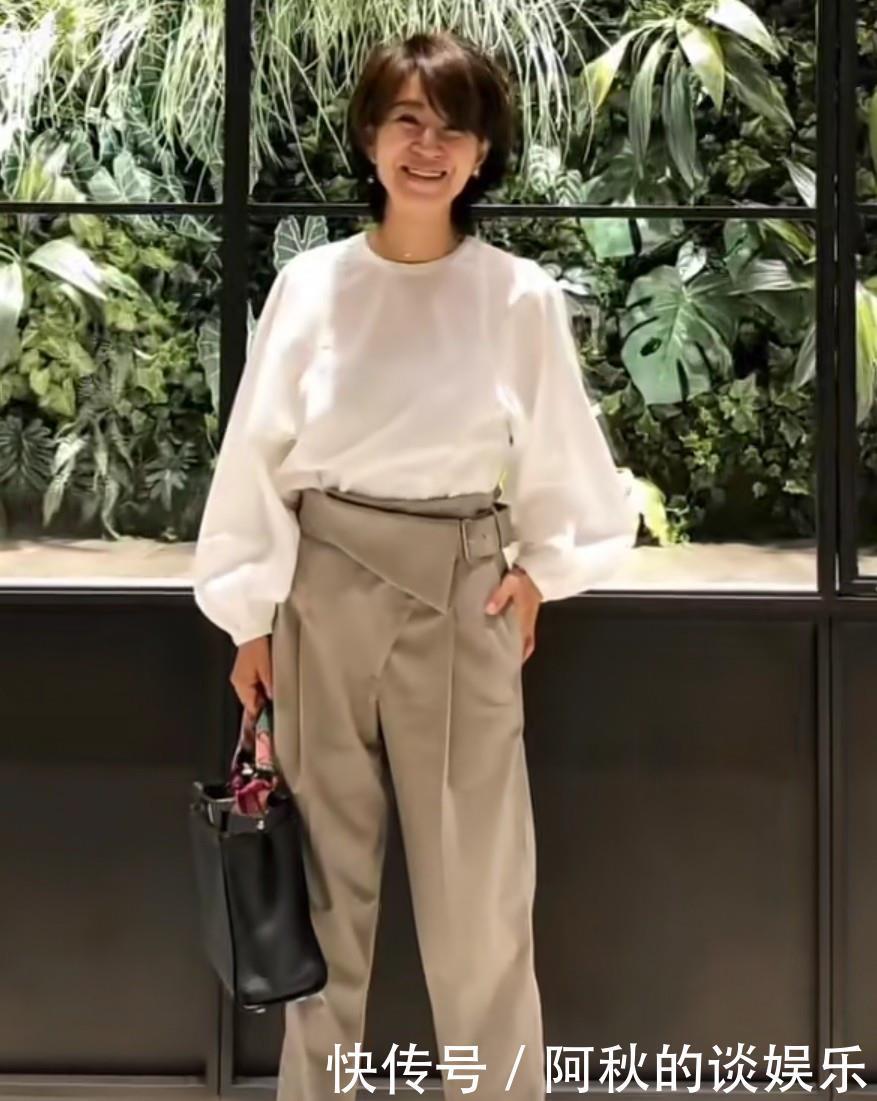 穿搭|50岁女人穿不出高级感？学日本主妇从“三要素”穿法，时尚且年轻