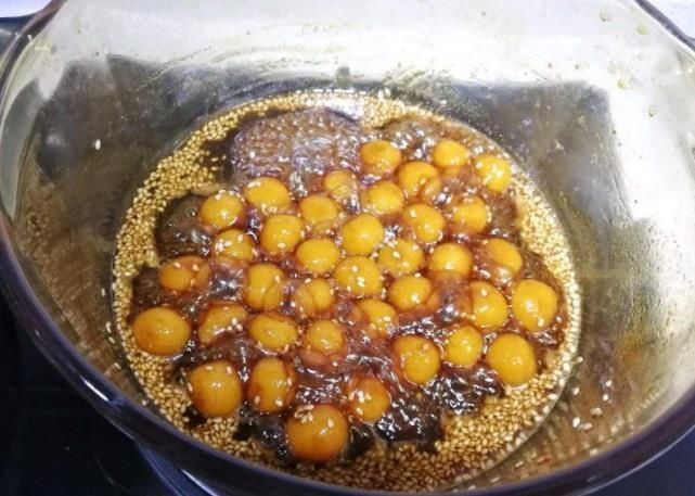 “穷人的阿胶”是它,每天喝一碗,滋补养颜,气血足了,脸色红润