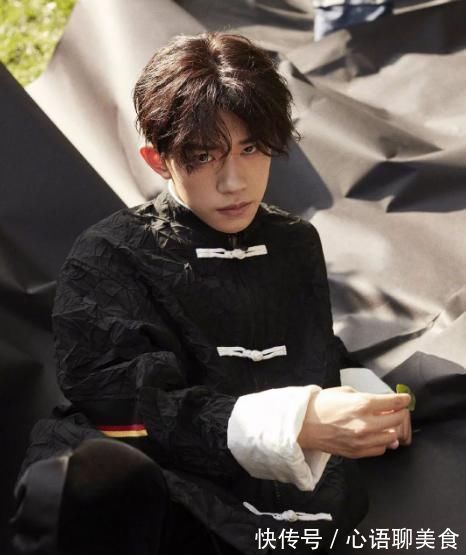 哈哈哈哈哈|蔡徐坤登顶年度收视榜,鹿晗有点可惜,千玺没在上面却被原谅