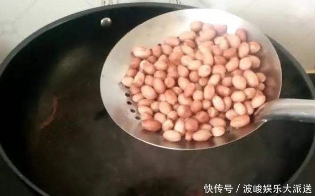 空腹|每天起床空腹吃几粒花生，不出半个月，3件好事或许会不请自来