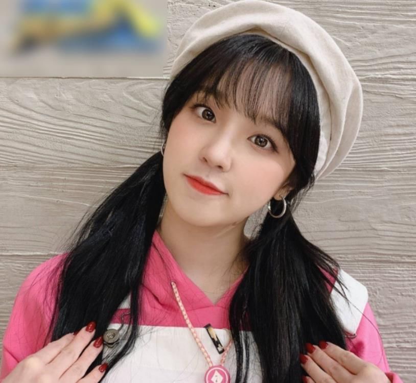 跑男9官宣宋雨琦归队，和蔡徐坤组cp好甜，怪不得姜滨眼神都变了