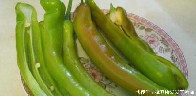 辣椒炒鸡蛋很多人都做错了,教你正确做法,鲜香滑嫩,开胃又下饭