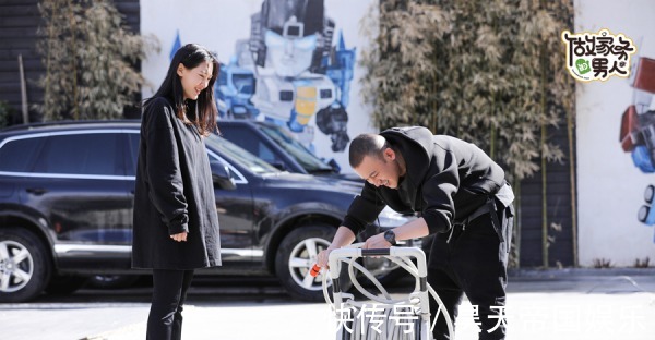 宋妍霏|爱奇艺《做家务的男人》第三季 陈学冬董又霖郭采洁体验复古造型！