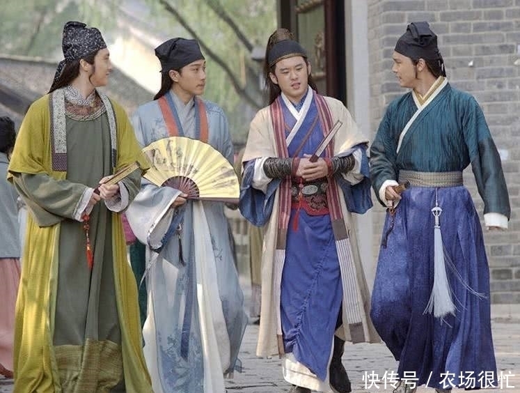 长孙|上联:“将军,将军,将死将军”,下联对得太绝了