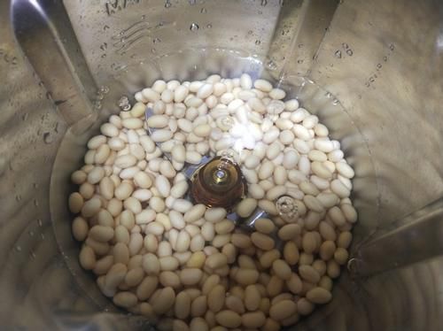 一把黄豆轻松制作豆腐脑，爽滑好吃，再也不用出门买了