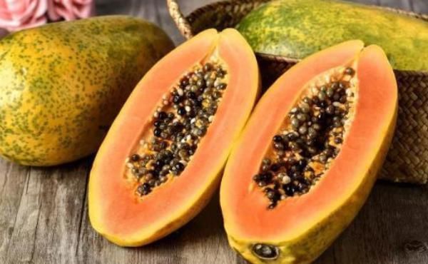 植物蛋白|女人别太节俭,多吃4种“零嘴”,补充雌激素,60岁也不显老