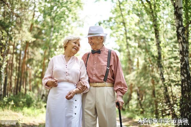 60岁以上老人每天走多少路为好?医生建议:别超过这个数字