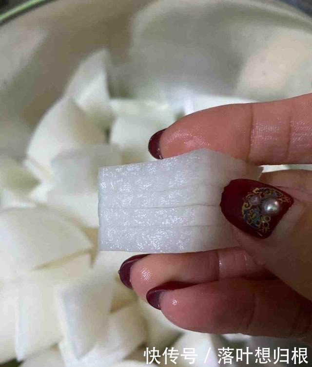 吃了几十年终于知道,它是“天然叶酸”,1块钱一斤,女人要多吃