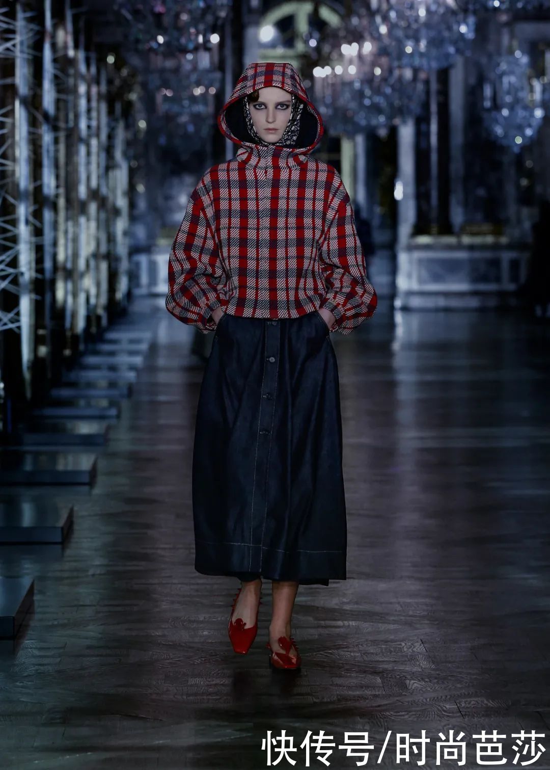 DIOR讲述的童话故事，只有成年人才能读懂