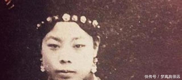 汉奸|末代皇妃文绣离婚后,生活过得十分穷苦,还遭汉奸骚扰!