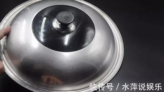 用完的牙膏管别扔掉,放在厨房一年能省不少钱,邻居见了纷纷学!