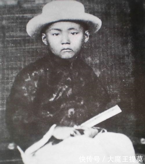 儒家学说|中国最有排面的婴儿,出生前军队守卫产房,出生后鸣13响礼炮庆祝