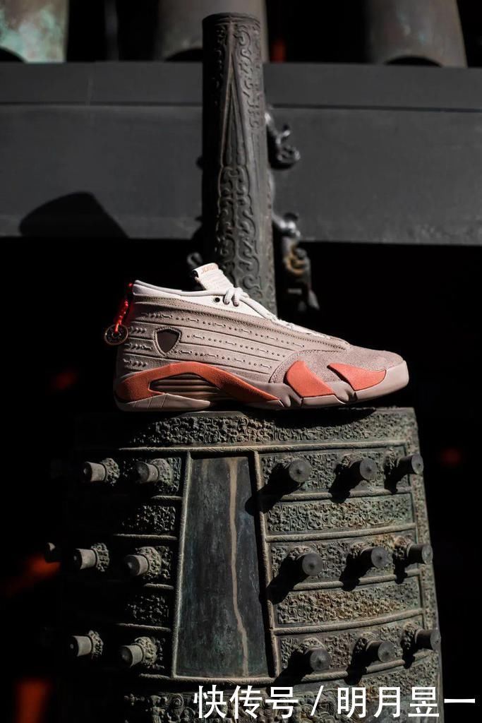 玉石 永远滴神!兵马俑 AJ 套装上脚太帅了!冠希刚晒出隐藏玩法!