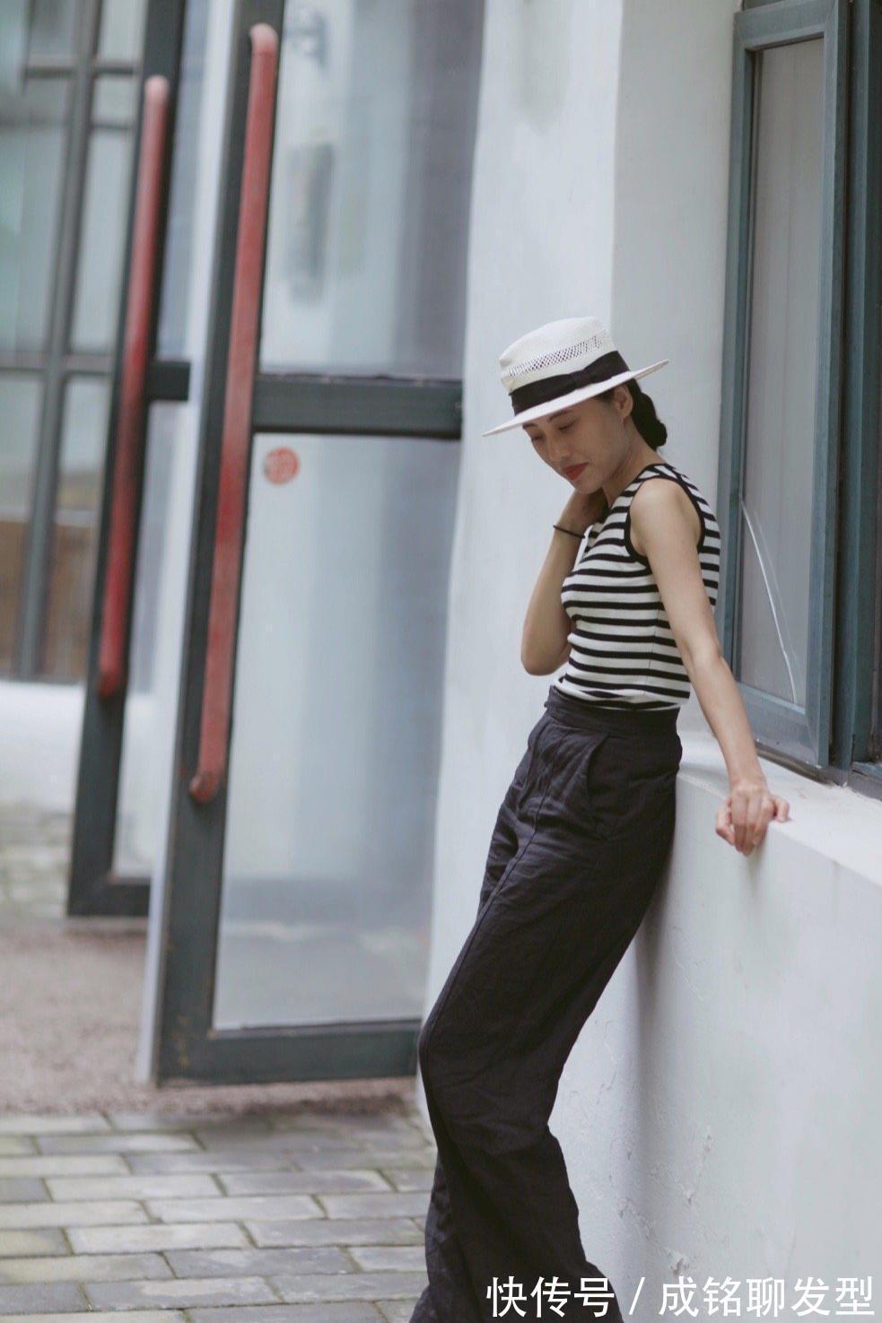 女人|女人年过四十穿衣“不能马虎”,这些搭配简单易学,让你优雅过夏