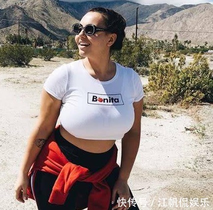 克里洛娃|28岁乌克兰可爱小姐姐胖模,经常健身练身材,体态圆润惹人爱!