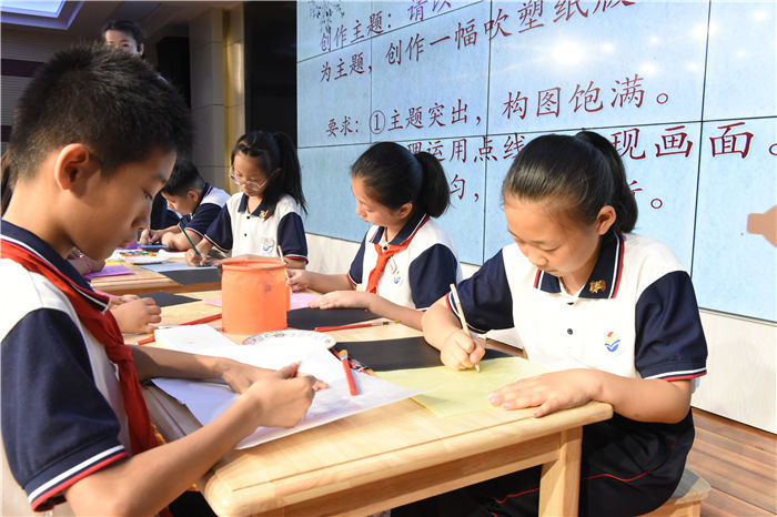 教研|乐天小学举办济南市小学美术学科教研示范校展示活动