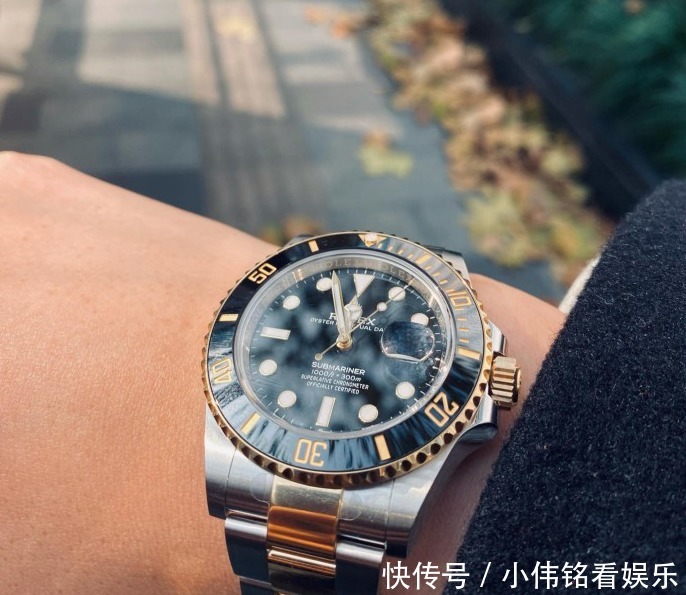 男士|十万左右,性价比最高的两款男士潜水表,五十噚和间金黑水鬼