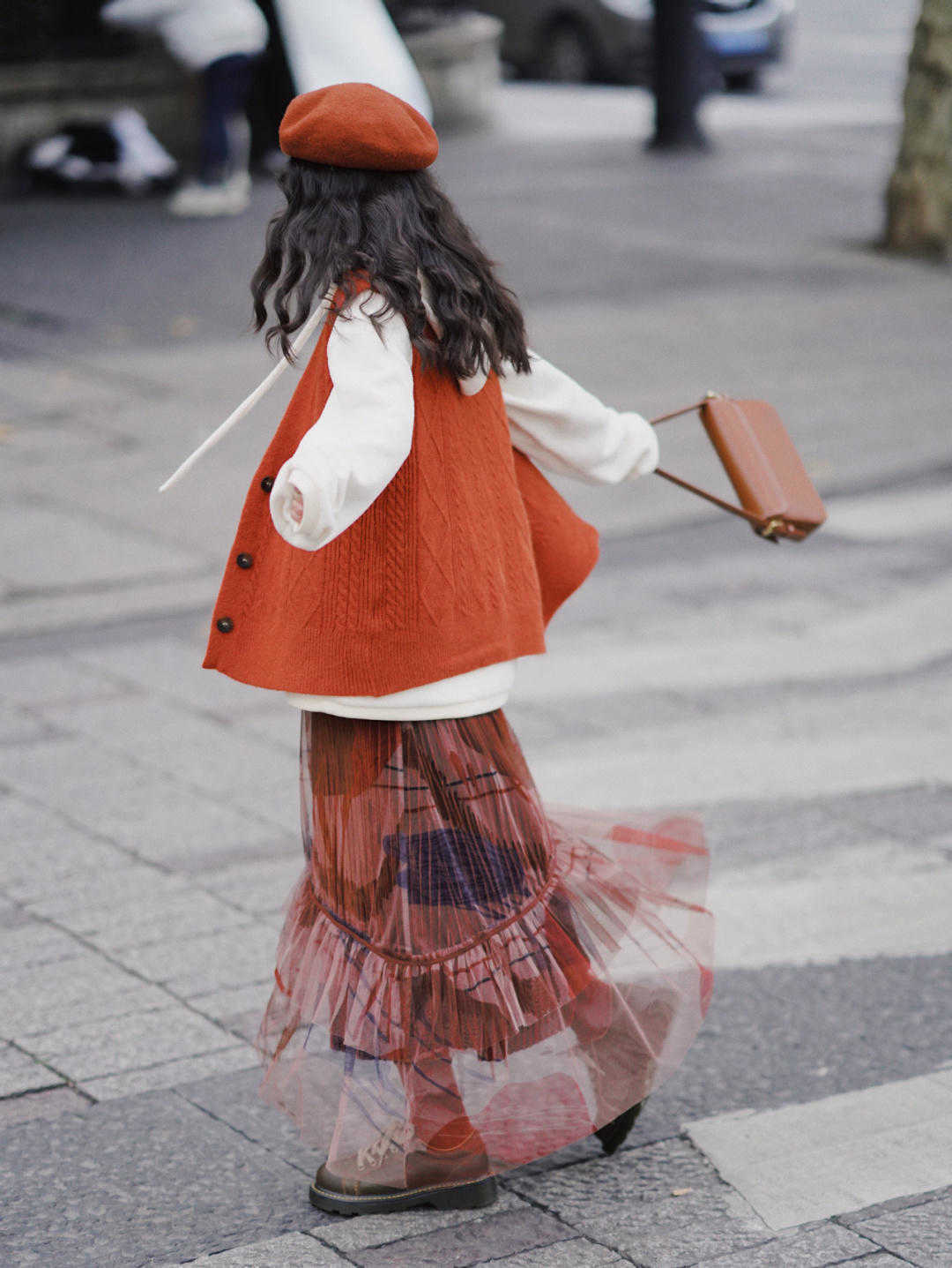 冬天|谁说冬天不适合穿纱裙的?跟着博主这样穿,真的好好看