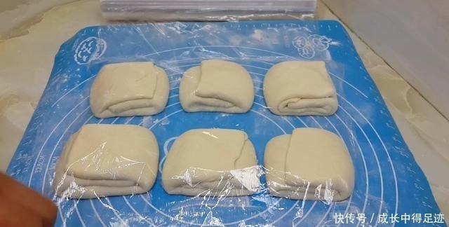 大泡|爱吃烙饼的要收藏了,加4个鸡蛋,个个空心鼓大泡,比手抓饼好吃