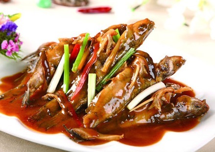 中老年人|吃了补脑的鱼,营养食补,预防骨质疏松,提高免疫,改善智力衰退