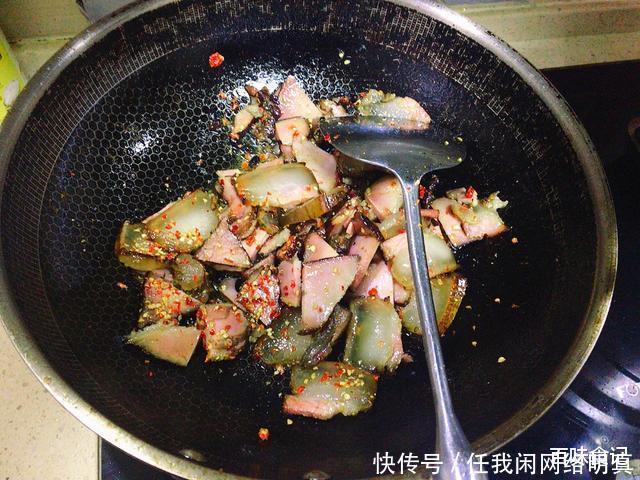 南方人看到这菜“百吃不厌”,北方人却说吃不惯!