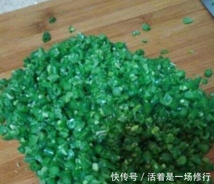 包菜|你还在吃饺子吗?这样做着吃,等上桌直接用手抓着吃