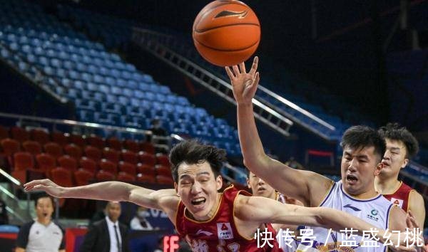 cbCBA联赛浙江男篮力克北京北控的背后,藏着多少鲜为人知的秘密!