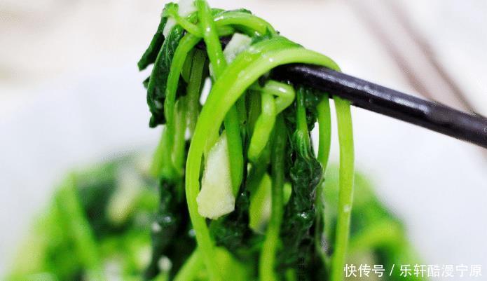 大魚大肉|夏天，多吃這個菜，營養高常吃好處多，簡單一炒，脆嫩爽口