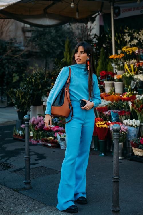  裤脚|打底裤要“失宠”了，今年流行的是“显高裤”，款式时髦还显瘦