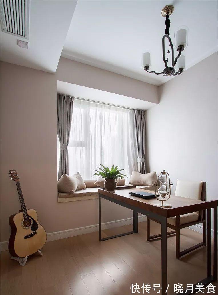 鸡肋|同事抱怨飘窗太高真鸡肋,聪明人这样一改,瞬间多出一间房!服气