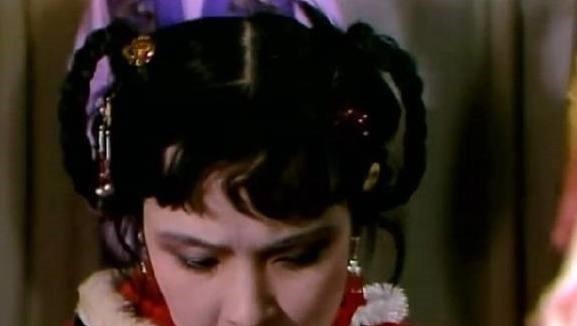 宝钗#红楼梦里,为何要安排一个貌似比黛玉还要优秀的薛宝琴出场