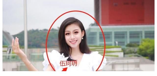 好声音|《中国好声音2021》伍珂玥，从小热爱音乐，还上过央视春晚？