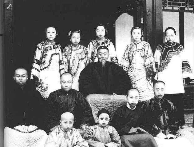 伦理|此人违背伦理娶了自己的妹妹,生下一子是晚清名臣,影响中国历史近百年