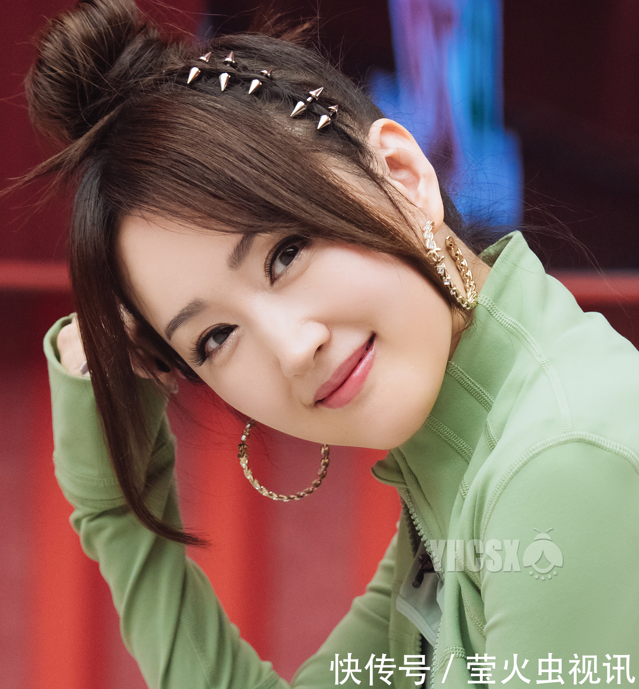 00后|杨钰莹单日圈粉登榜首,300万新粉多为90后,成同龄明星翘楚