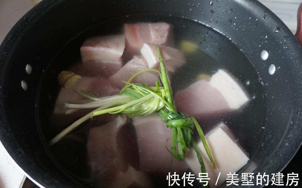 卤肉馅|在家蒸包子试试香菇卤肉馅，简单又美味，酱香味浓郁，太解馋了