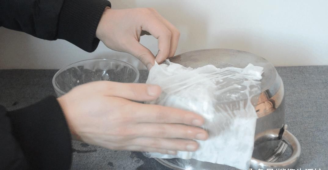 家家户户|不锈钢锅发黄了, 只需一张纸, 教你轻松巧洗白, 家家户户都用得到