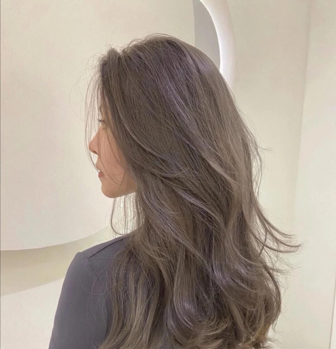 春天要从“头”改变，这些发型适合各种脸型，精致高级还显脸小