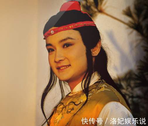 宝玉&红楼梦晴雯为什么斗不过袭人你看她与贾宝玉睡觉时做了啥