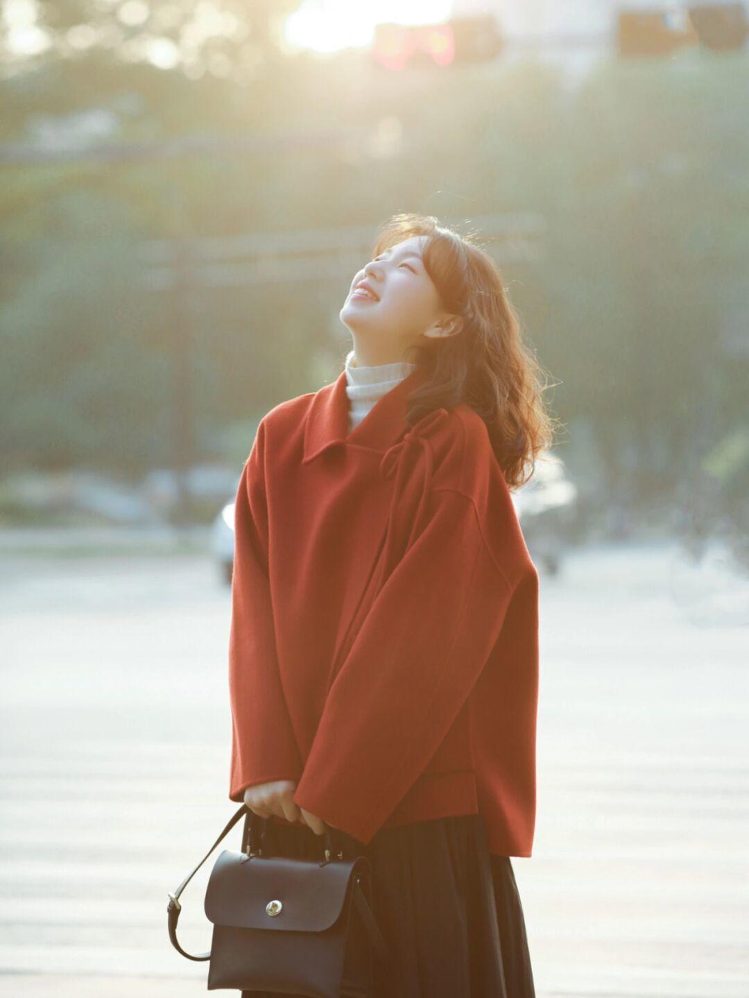 百搭 这些才是“毛呢外套”的高级穿法,优雅精致又百搭,舒适温柔